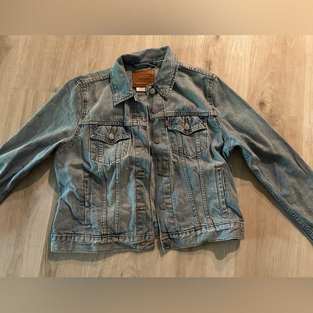 Levi's Blue Stonewashed Denim Jacket